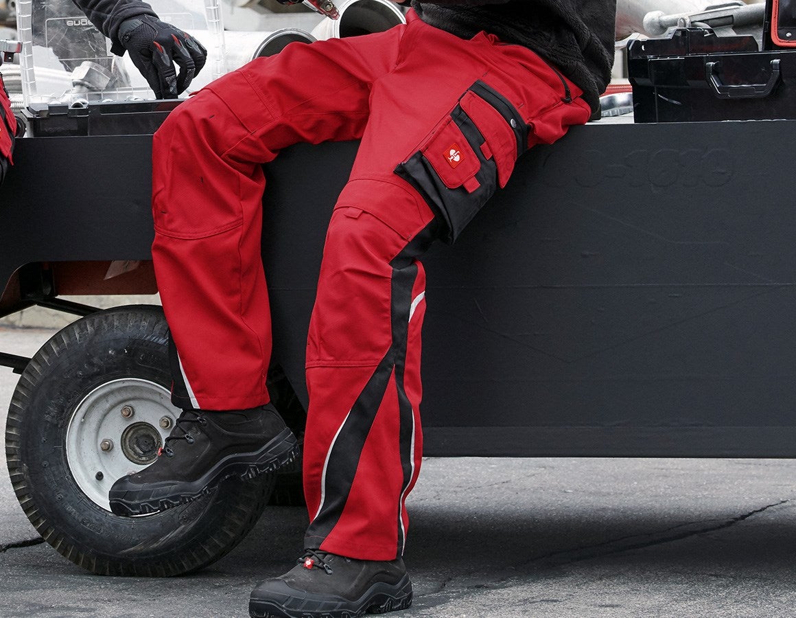 Main action image Trousers e.s.motion Winter red/black